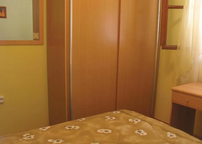 3 Bedroom Gorgeous In Blato (Korcula)
