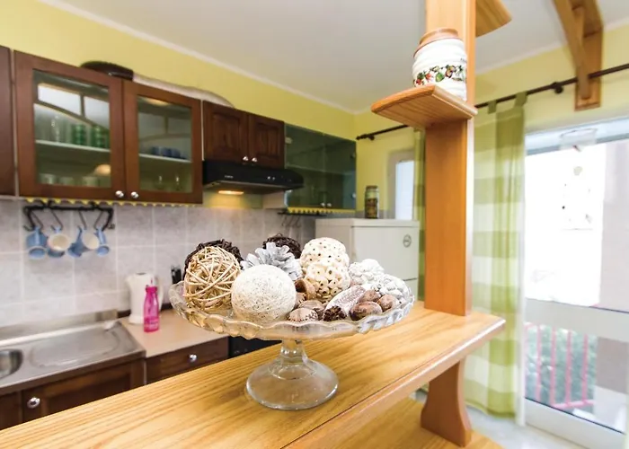 3 Bedroom Gorgeous In Prázdninový dům Blato (Korcula)