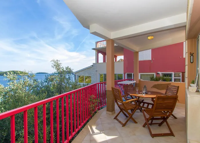 Prázdninový dům 3 Bedroom Gorgeous In Blato (Korcula)