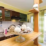 3 Bedroom Gorgeous In 別荘 Blato